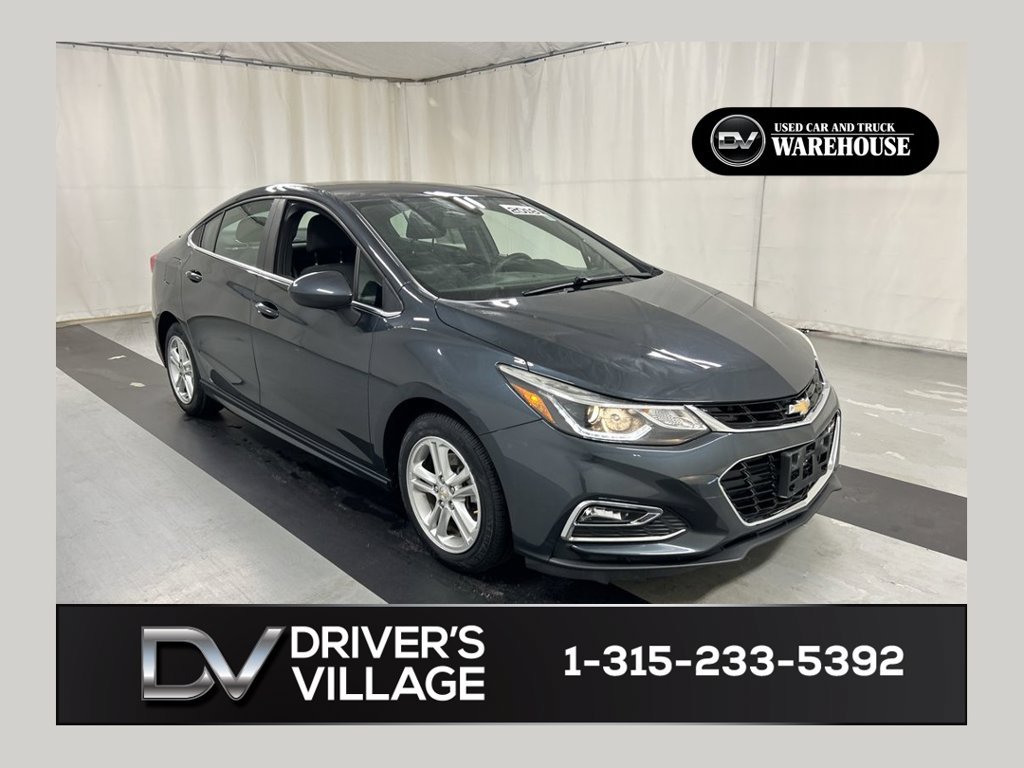 Used 2018 Chevrolet Cruze LT w/ Convenience Package FWD image 1