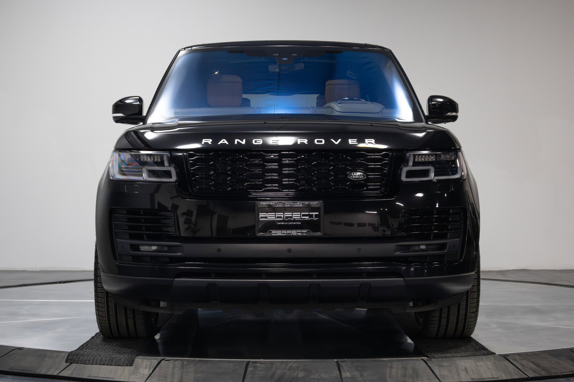 Used 2022 Land Rover Range Rover Autobiography image 31
