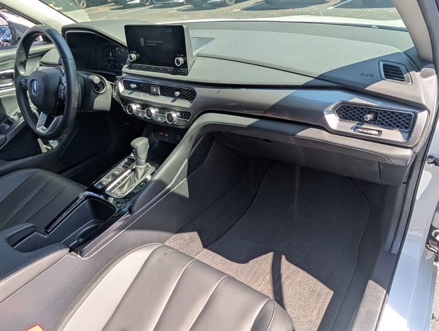 Certified 2025 Acura Integra FWD image 17