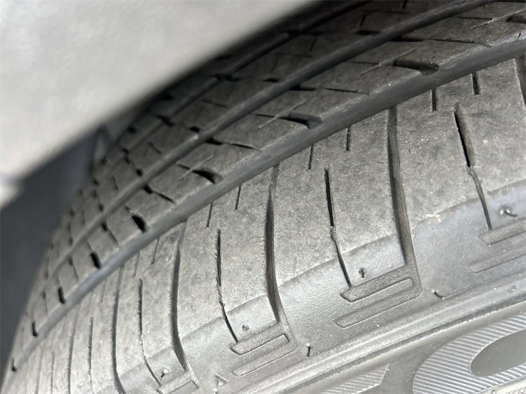 Used 2018 Hyundai Santa Fe Sport w/ 2.4L Tech Package 04 image 35