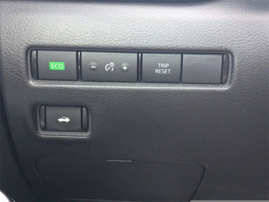 Used 2021 Nissan Sentra SR image 23