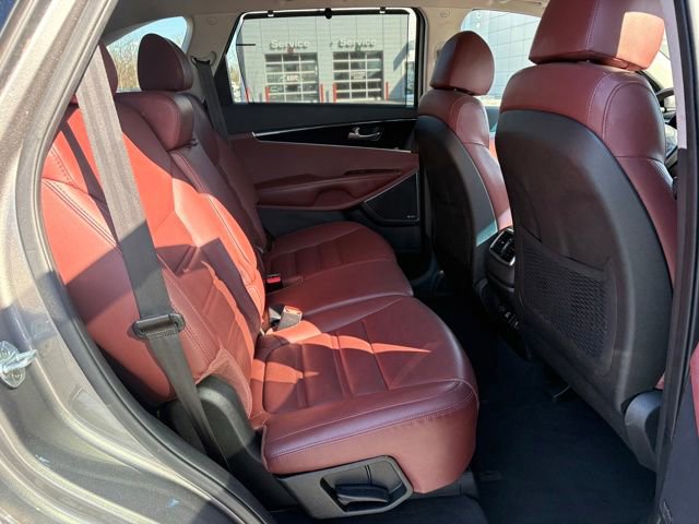 Used 2018 Kia Sorento SX image 18