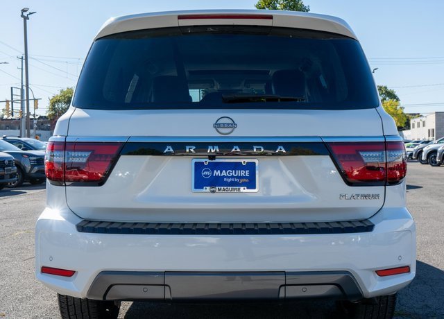 Used 2022 Nissan Armada Platinum w/ Captain's Chairs Package image 7