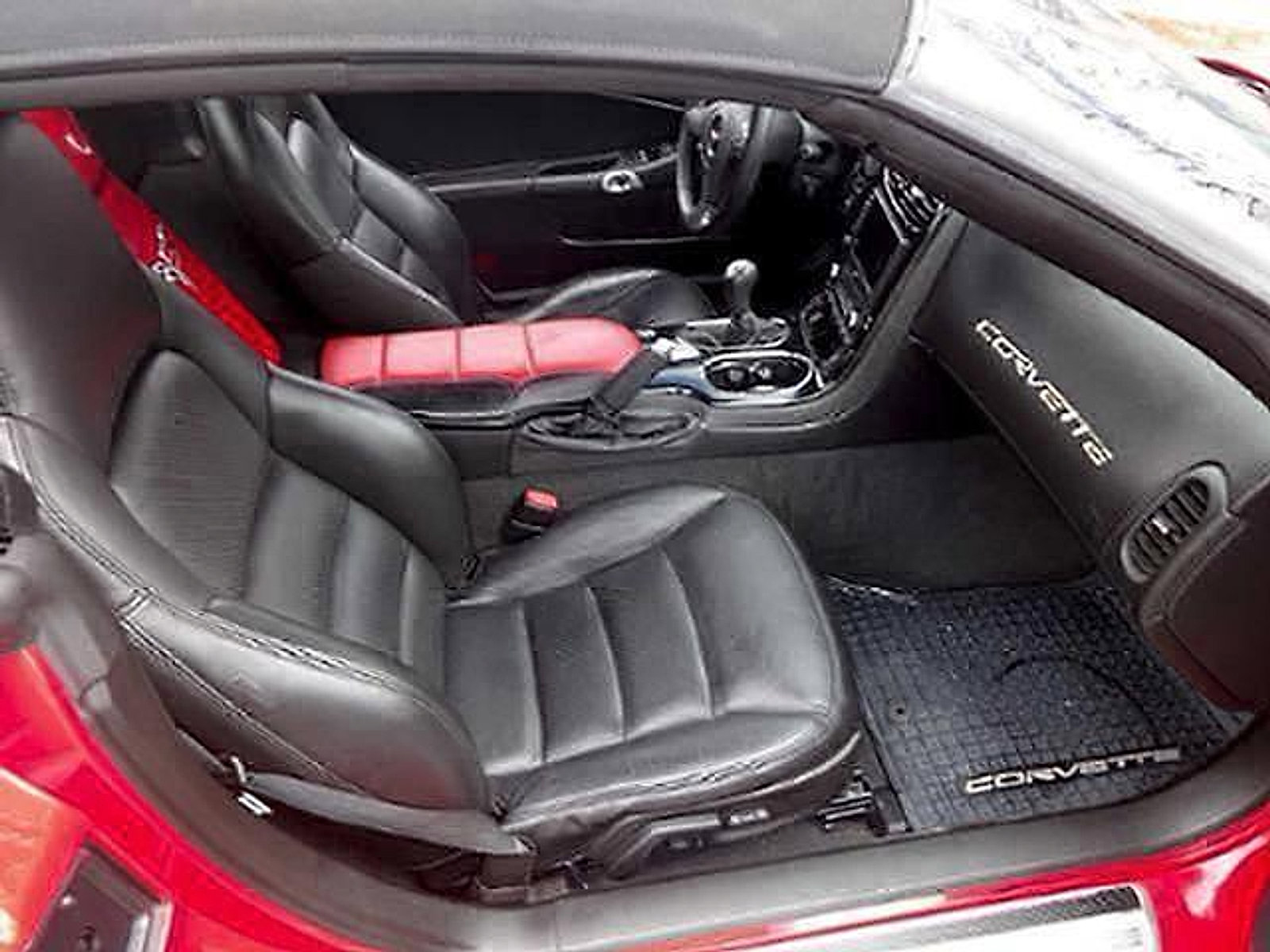 Used 2007 Chevrolet Corvette Convertible w/ Preferred Equipment Group image 11