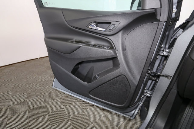 Used 2023 Chevrolet Equinox LT AWD/4WD image 35