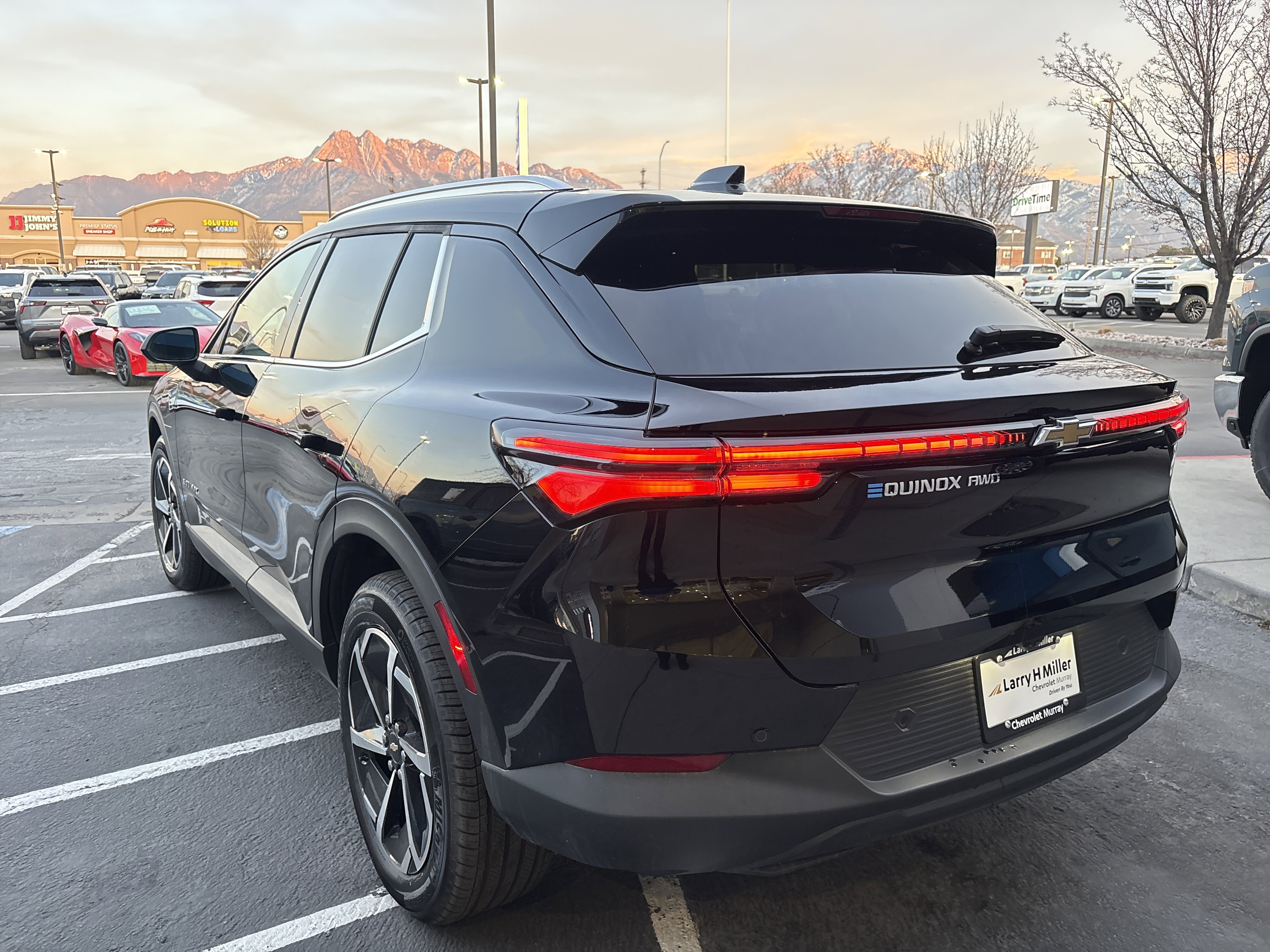 New 2026 Chevrolet Equinox EV LT image 3
