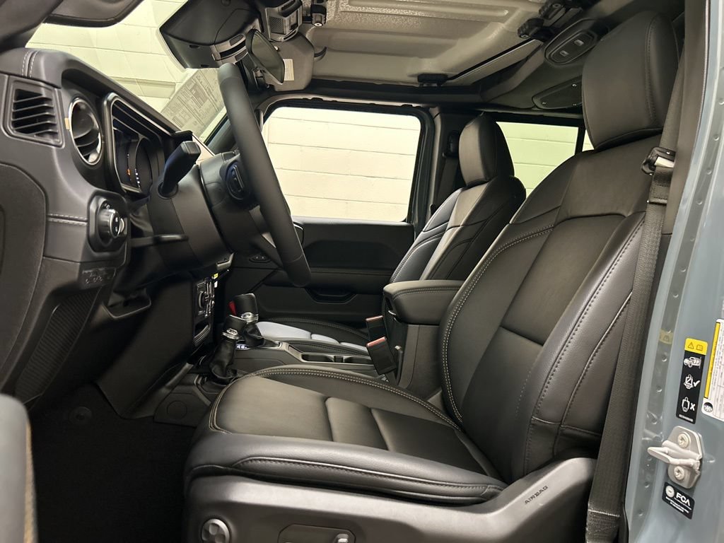 New 2026 Jeep Gladiator Sport AWD/4WD image 7