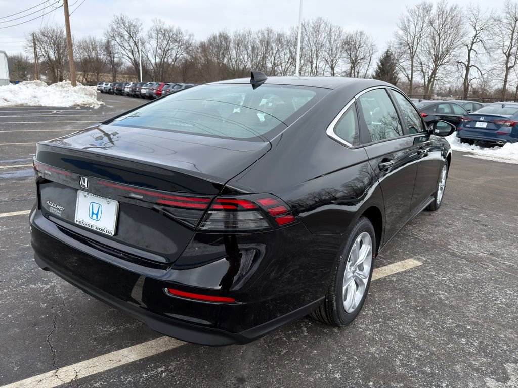 Used 2026 Honda Accord LX image 5