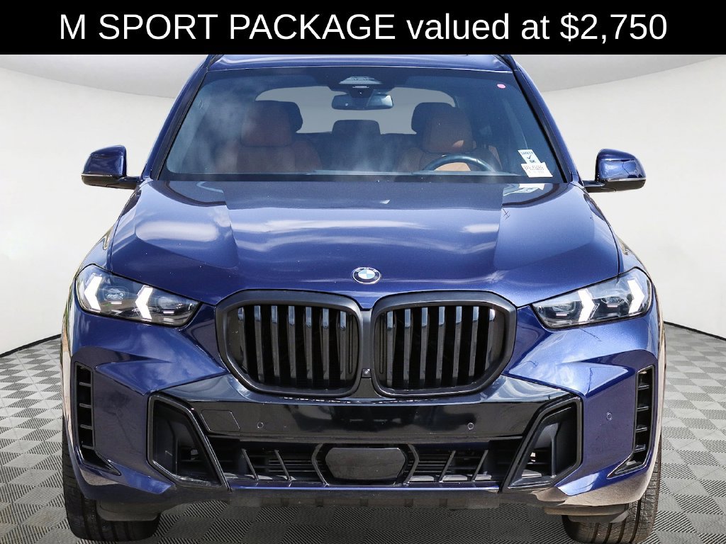 Used 2024 BMW X5 sDrive40i w/ M Sport Package RWD image 2