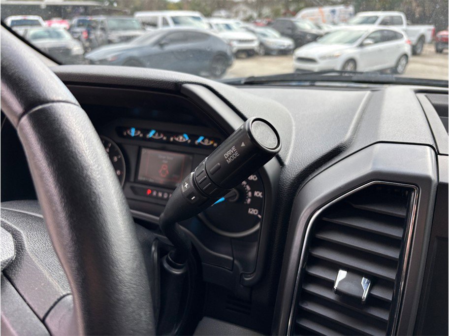 Used 2020 Ford F150 XLT w/ Equipment Group 302A Luxury image 31