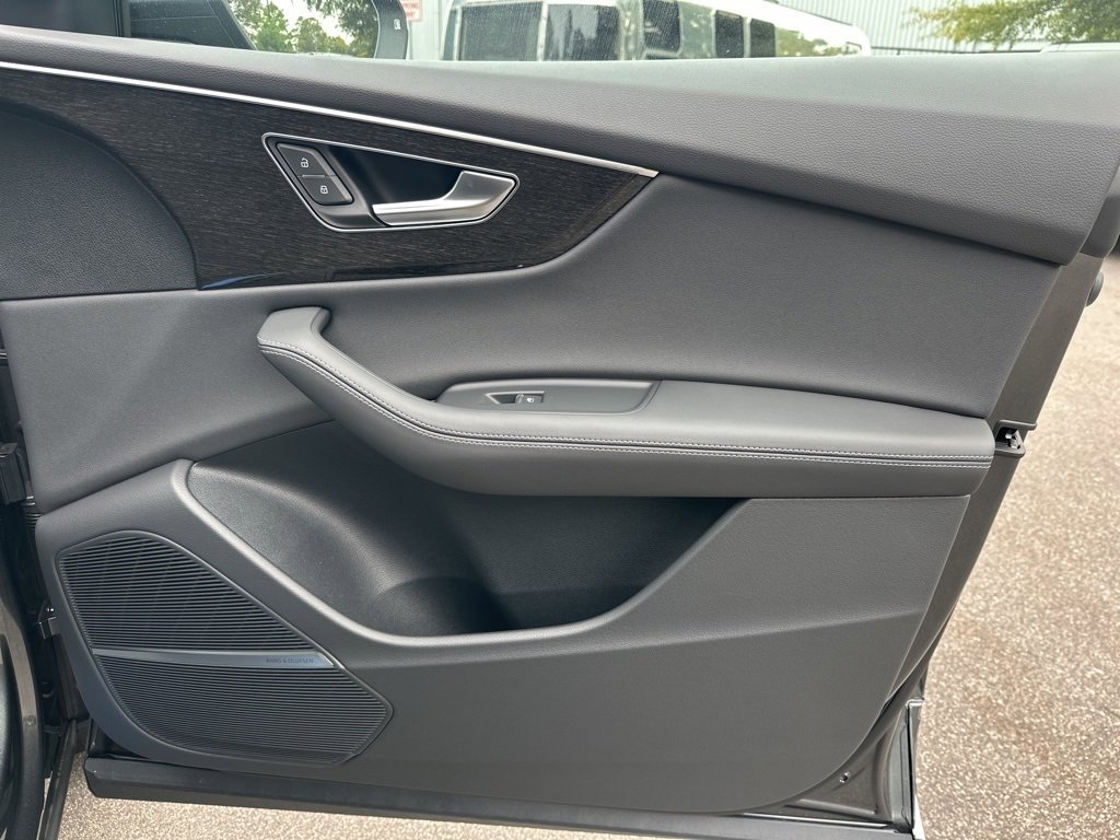 New 2026 Audi Q8 Premium Plus image 16