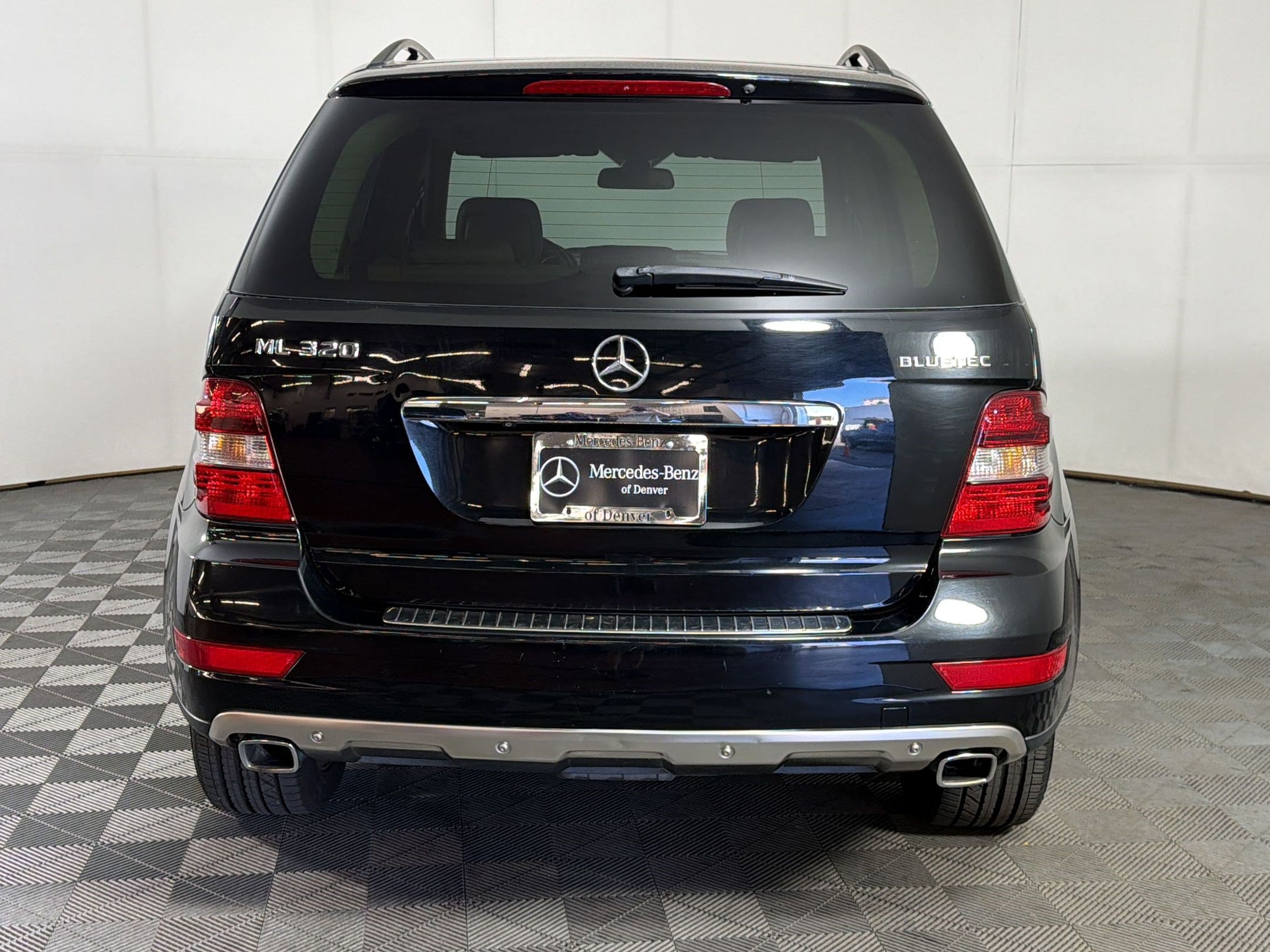 Used 2009 Mercedes-Benz ML 320 BlueTEC 4MATIC image 10