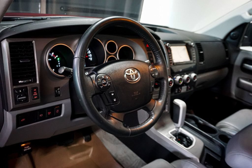 Used 2010 Toyota Sequoia Limited AWD/4WD image 66