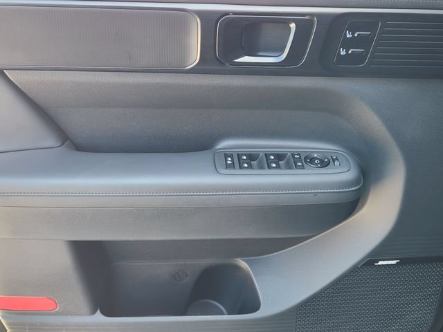 Certified 2025 Hyundai Santa Fe Calligraphy AWD/4WD image 17