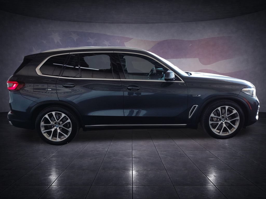 Used 2022 BMW X5 xDrive45e w/ Premium Package AWD/4WD image 6