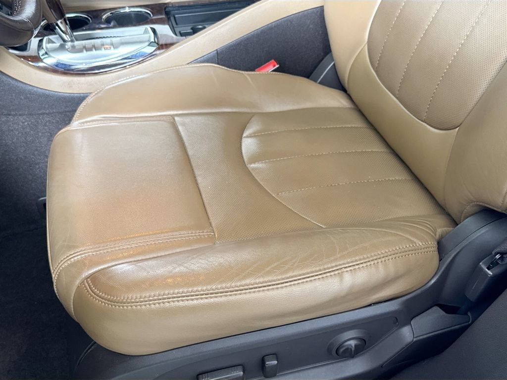 Used 2017 Buick Enclave Leather AWD/4WD image 20