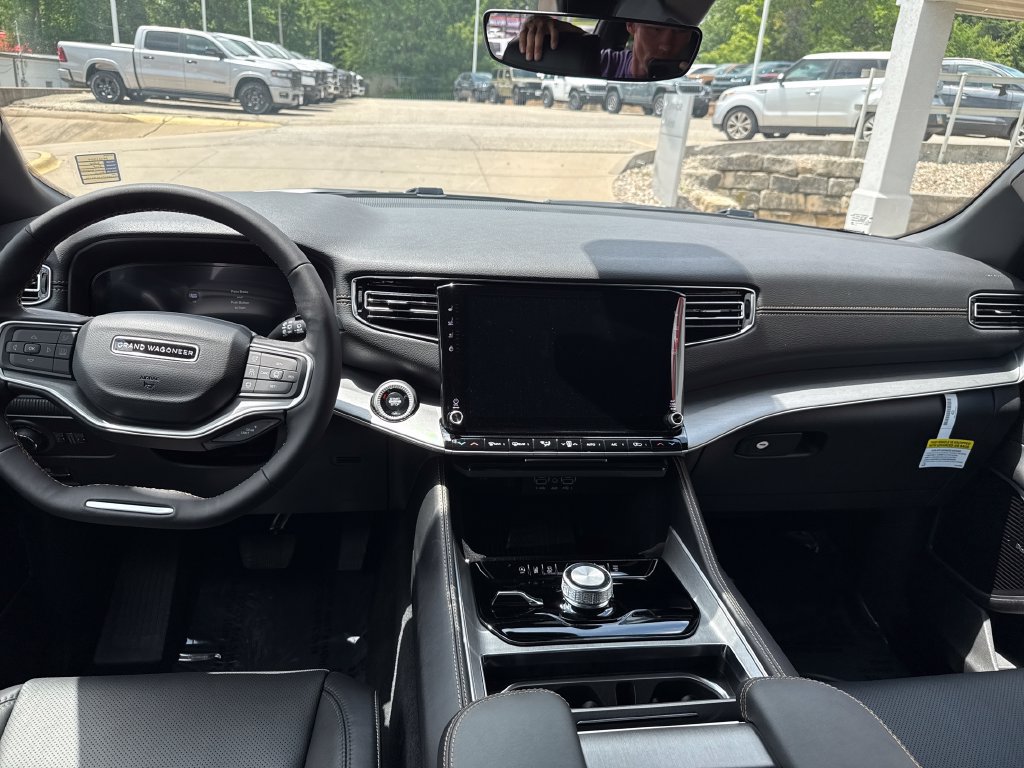 New 2026 Jeep Grand Wagoneer L 4WD image 13