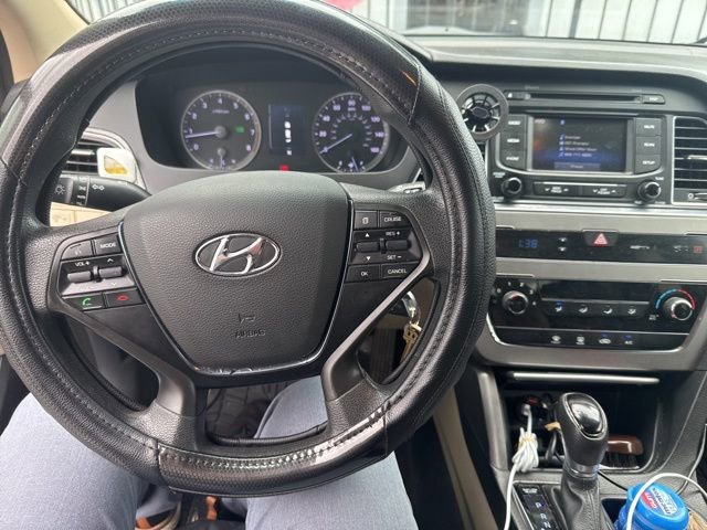 Used 2015 Hyundai Sonata SE w/ Option Group 09 image 8
