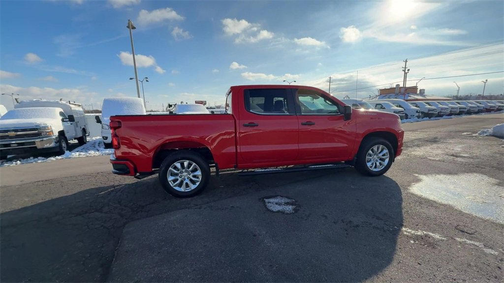 Used 2022 Chevrolet Silverado 1500 Custom image 8