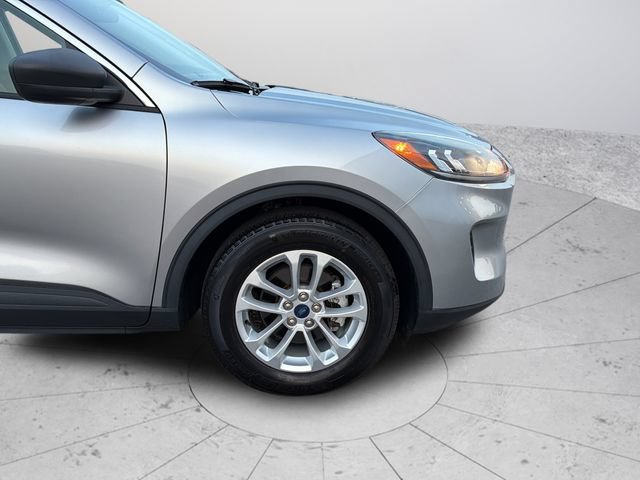 Used 2022 Ford Escape SE FWD image 34
