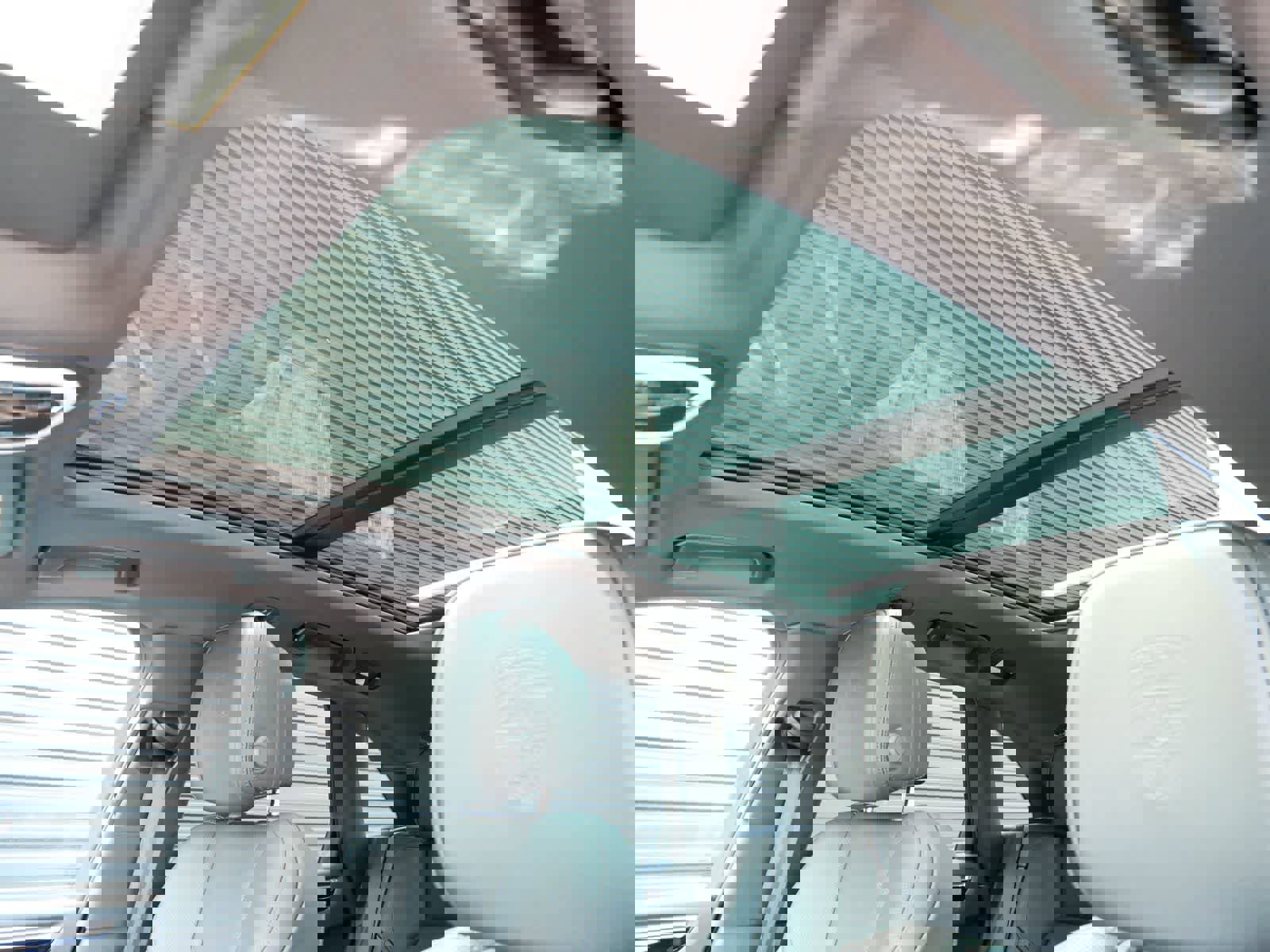 New 2025 Porsche Macan image 19