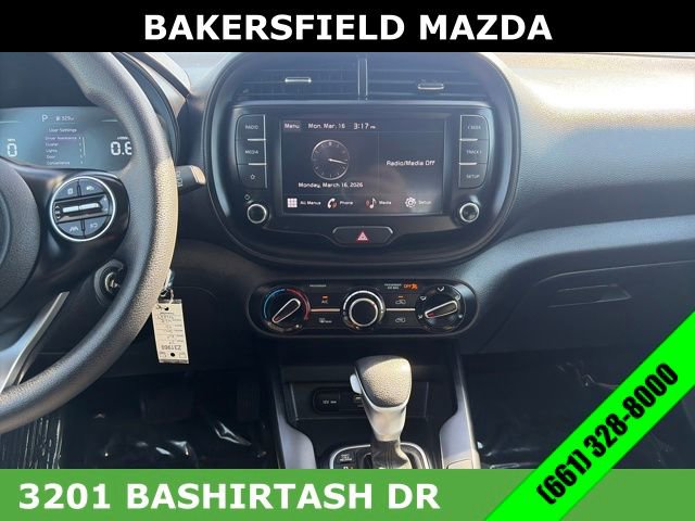 Used 2024 Kia Soul LX w/ Option Group 015 image 19