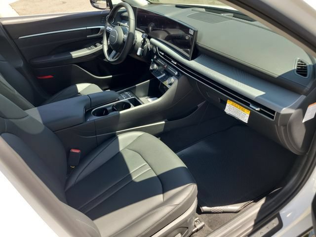 New 2026 Hyundai Sonata Limited FWD image 24