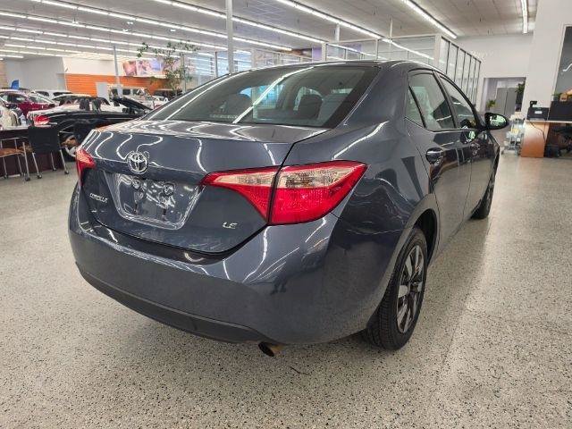 Used 2017 Toyota Corolla LE FWD image 5