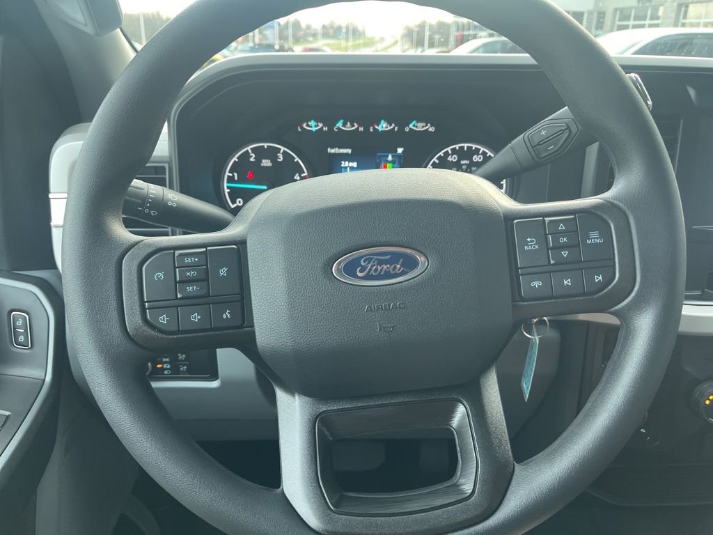 New 2026 Ford F250 XL w/ STX Appearance Package AWD/4WD image 23