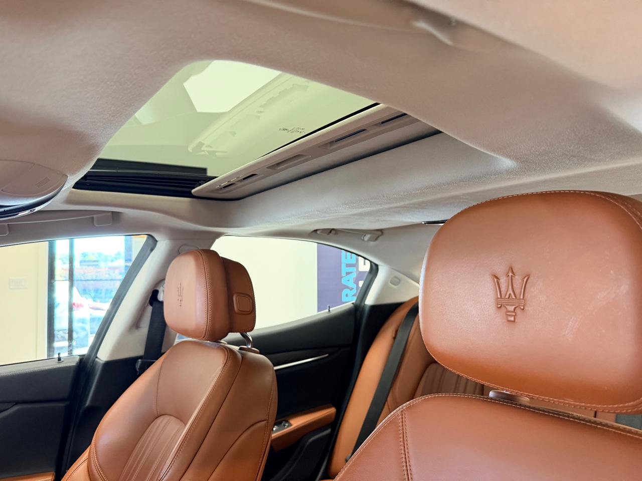 Used 2017 Maserati Ghibli S RWD image 22
