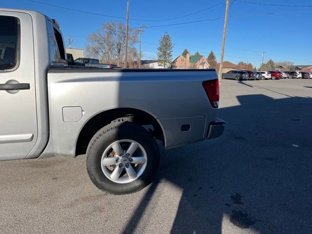 Used 2015 Nissan Titan S AWD/4WD image 6