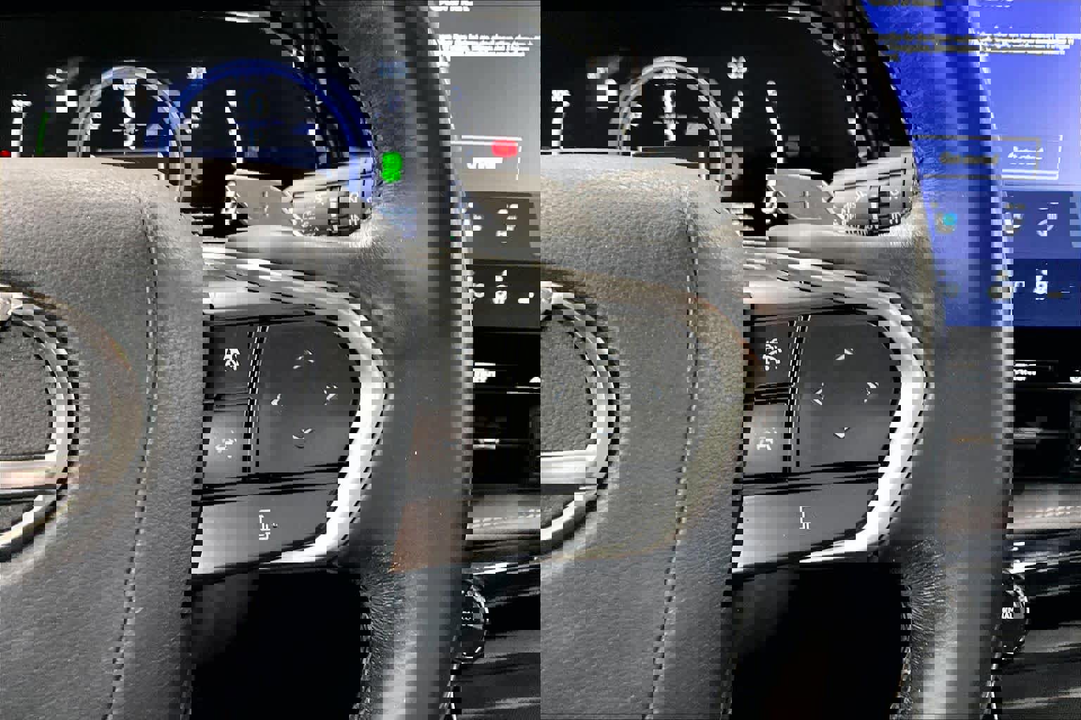 Used 2024 Lexus NX 450h+ Luxury w/ Vision Package image 24