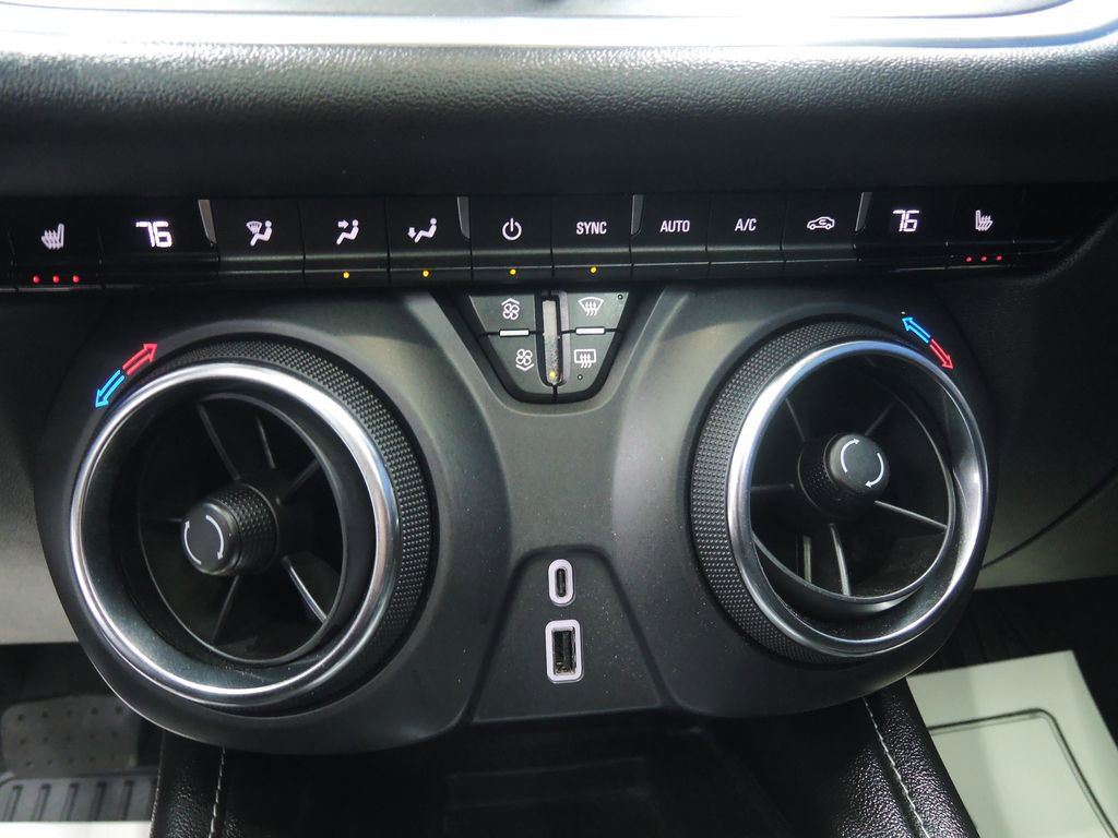 Used 2024 Chevrolet Blazer LT w/ Sound & Technology Package image 22