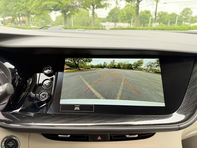 Used 2023 Buick Envision Essence FWD image 22