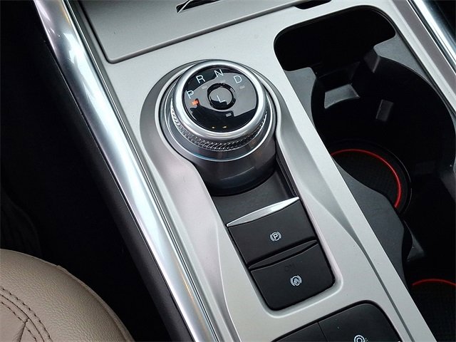 Used 2022 Ford Explorer Limited w/ Limited Technology Package image 15