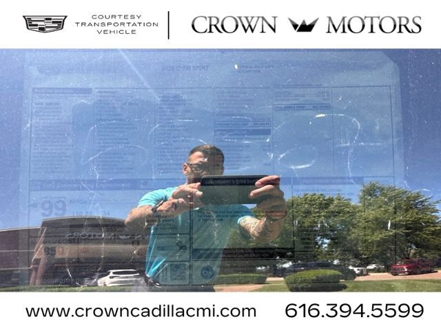 Used 2026 Cadillac Optiq Sport 1 w/ LPO, Floor Liner Package AWD/4WD image 5