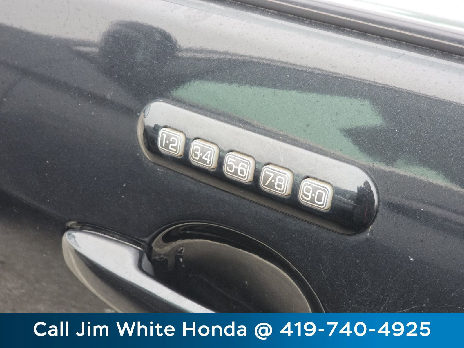 Used 2012 Ford Fusion SEL image 19