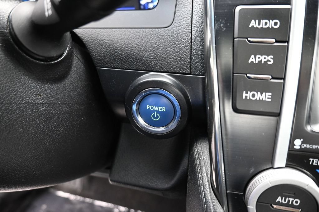 Used 2014 Toyota Camry SE w/ Moonroof Package FWD image 47