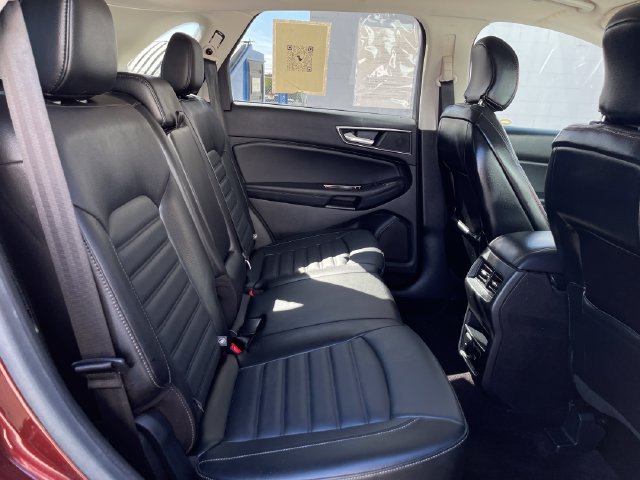 Used 2016 Ford Edge SEL w/ Equipment Group 201A AWD/4WD image 31