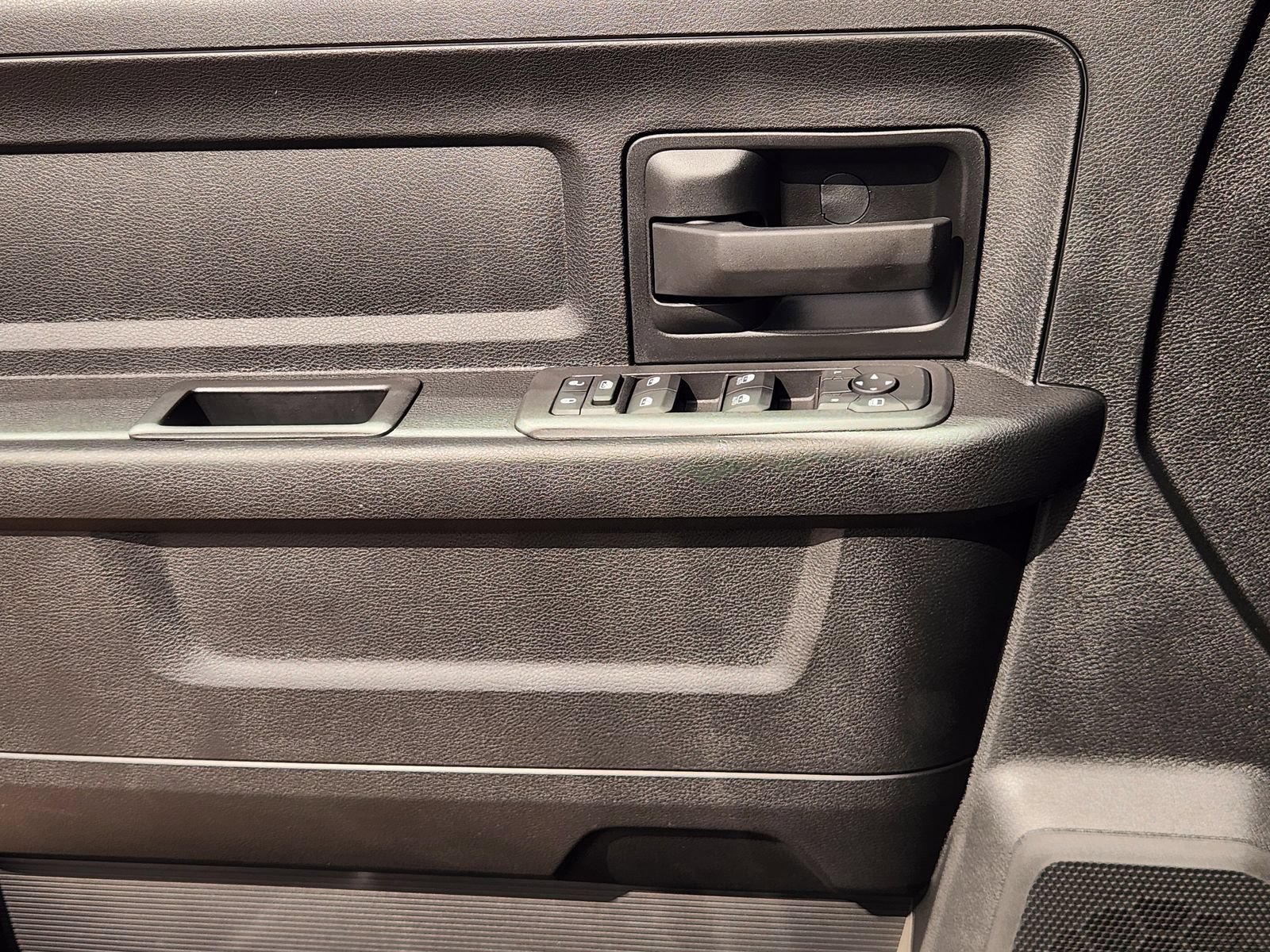 New 2026 RAM 3500 Tradesman AWD/4WD image 19