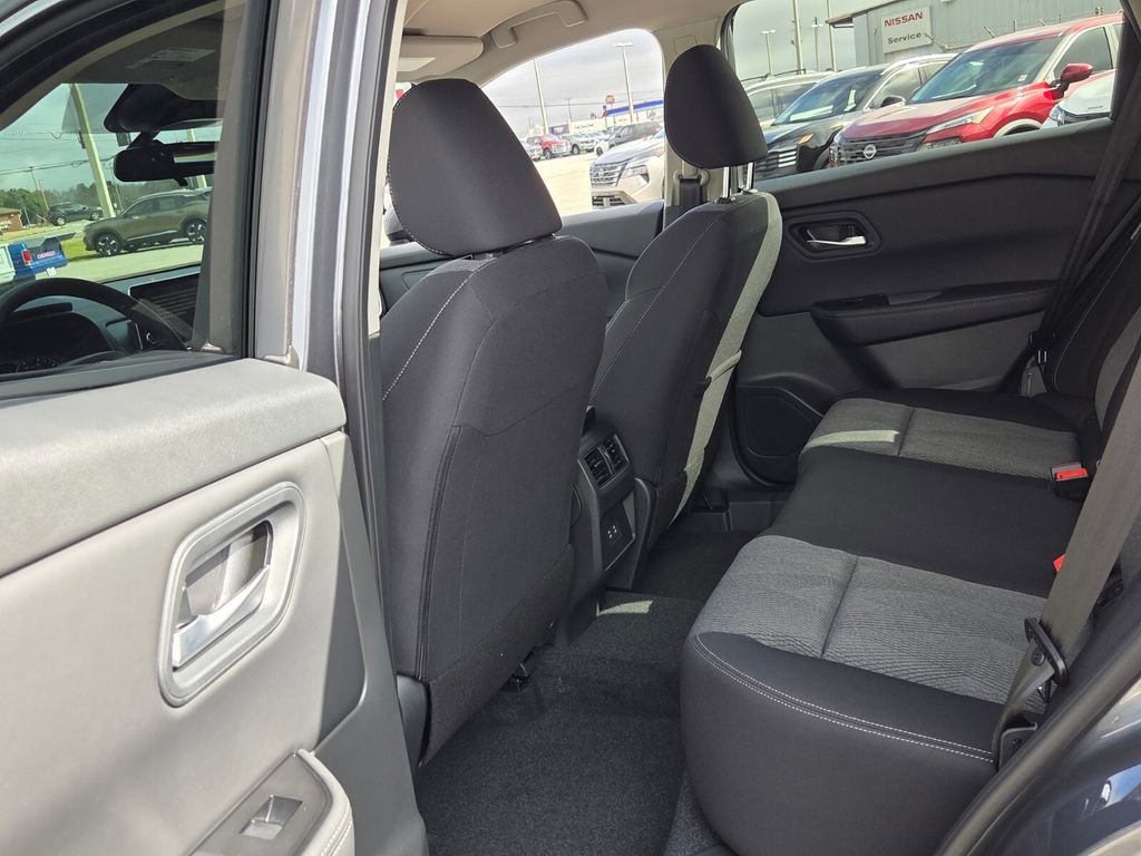 New 2026 Nissan Rogue SV image 5