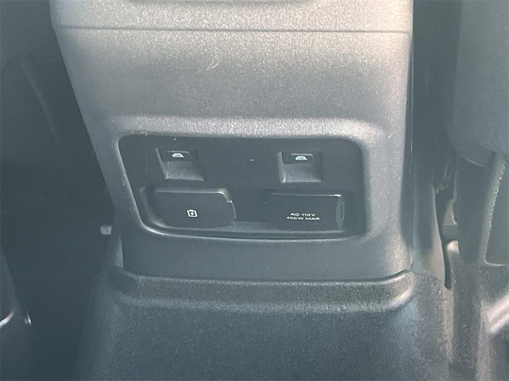 Used 2023 Ford Bronco Black Diamond image 18