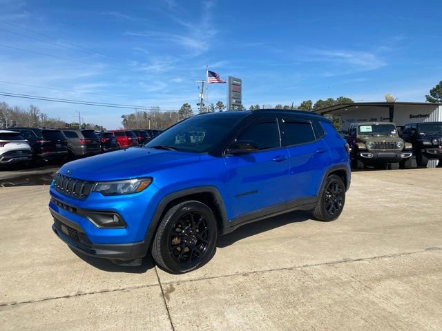 Used 2022 Jeep Compass Altitude image 2