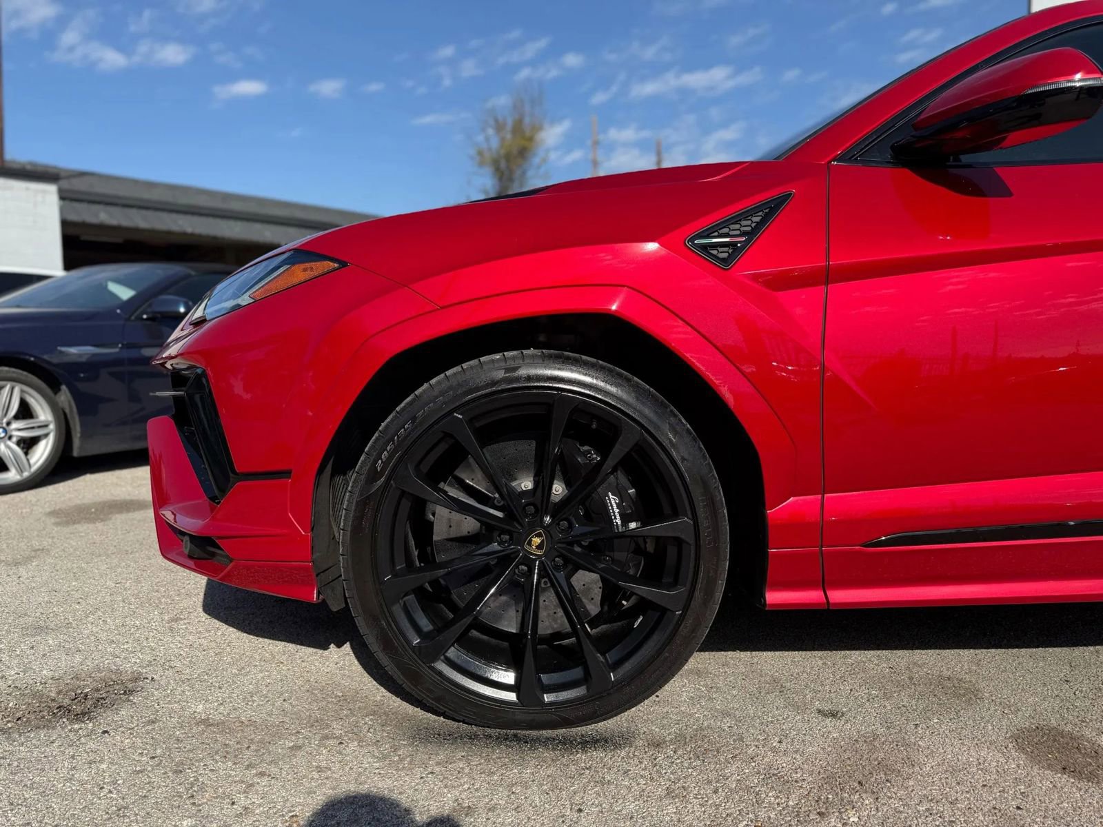 Used 2023 Lamborghini Urus S AWD/4WD image 37