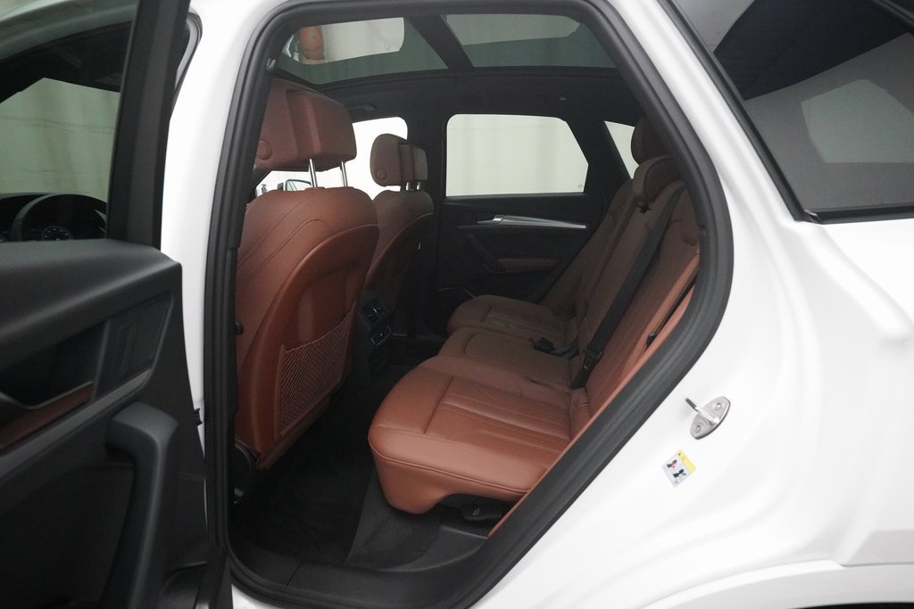Used 2025 Audi Q5 2.0T Premium image 16