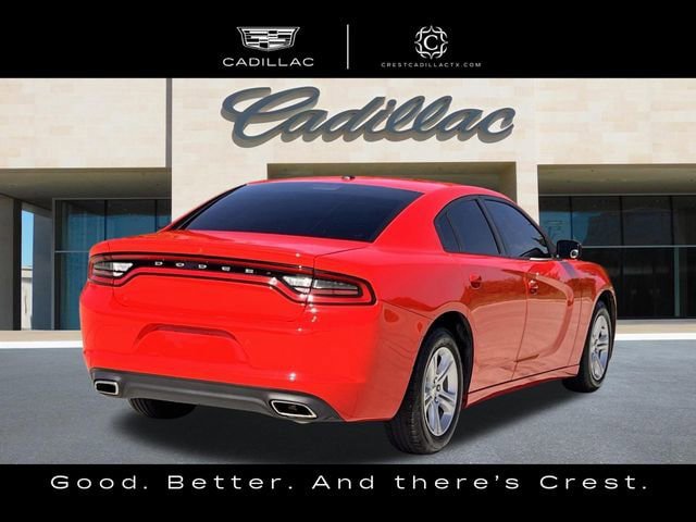 Used 2022 Dodge Charger SXT RWD image 3