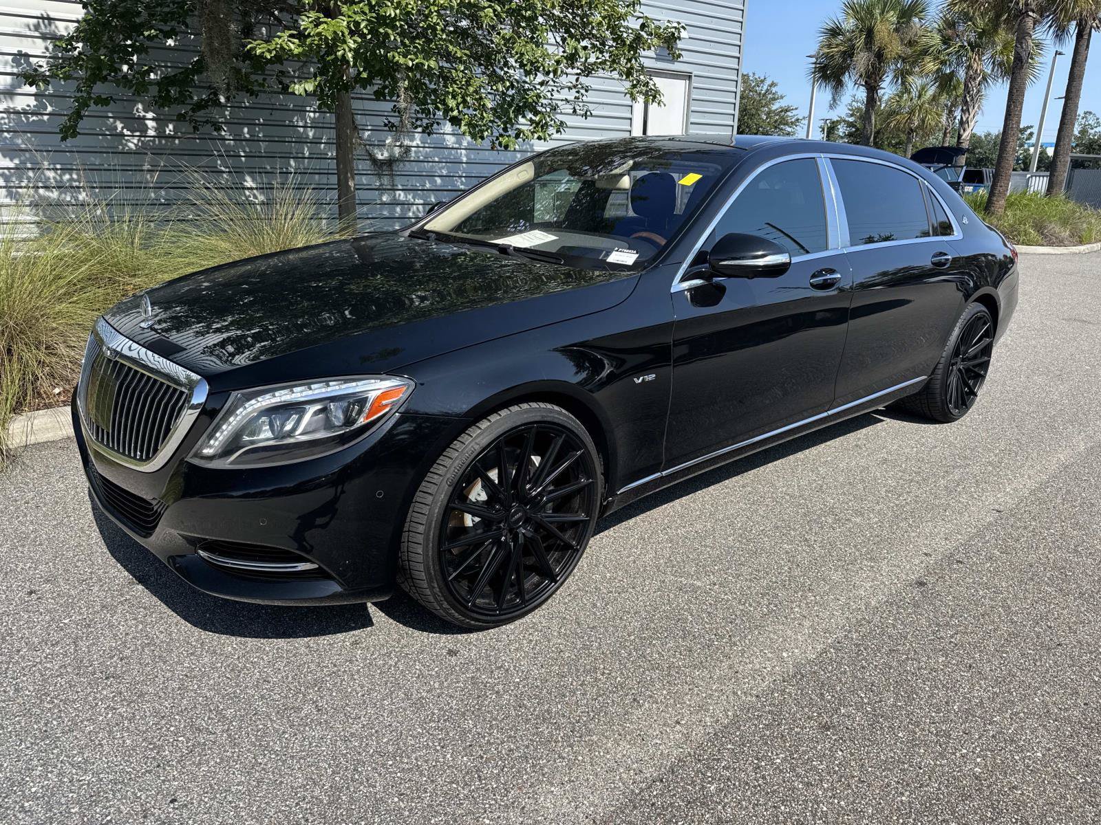 Used 2016 Mercedes-Benz Maybach S 600 image 1