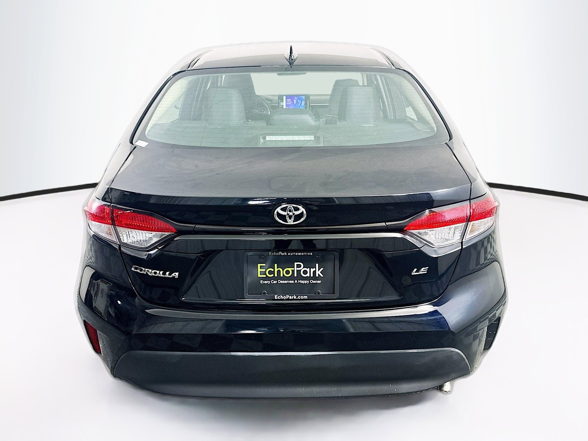 Used 2024 Toyota Corolla LE image 7