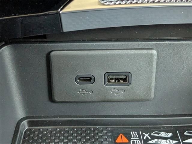 New 2026 Buick Envision Sport Touring image 27