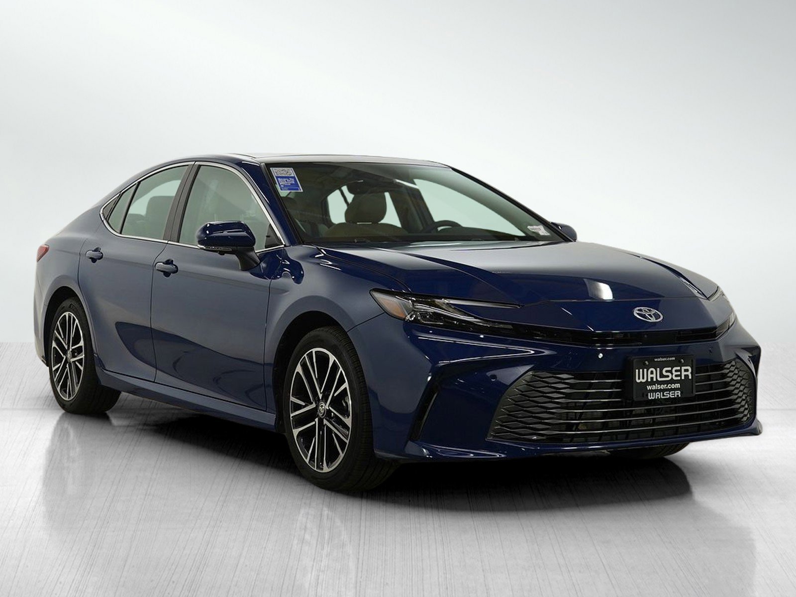 Used 2026 Toyota Camry XLE w/ Premium Plus Package image 7